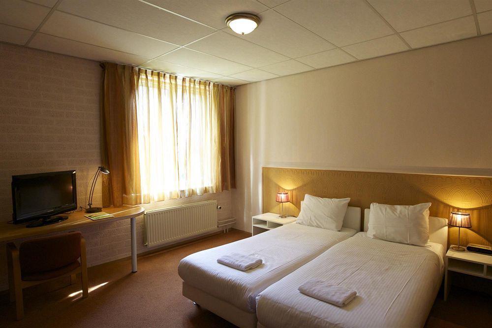 Parkhotel De Bosrand Еде Екстериор снимка